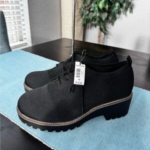 Torrid Stretch Knit Oxford Size 10 WW